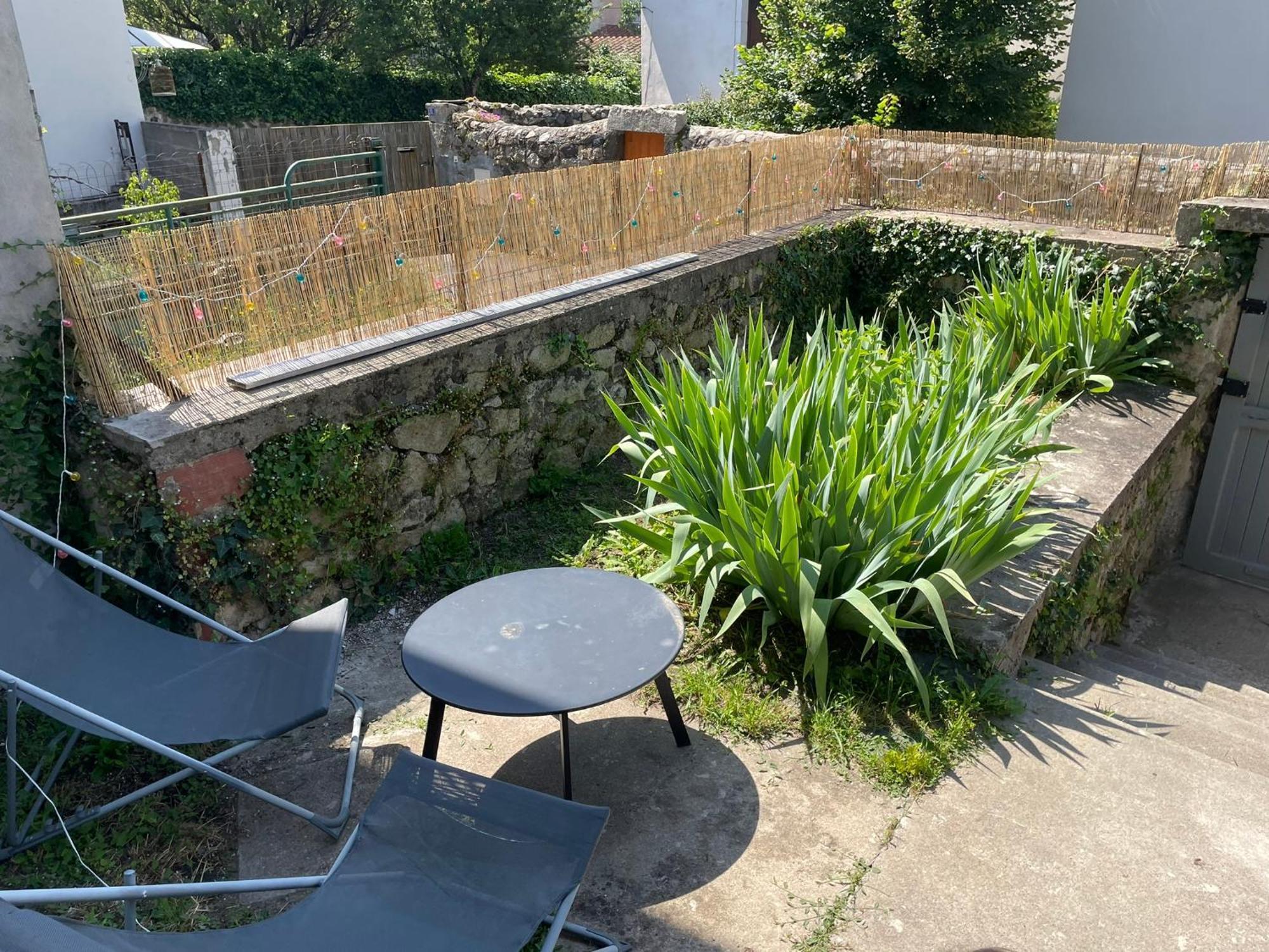 Вилла La Brivoise - Maison Calme Et Cosy , Wifi, A 5Min Du Puy Brives-Charensac Экстерьер фото